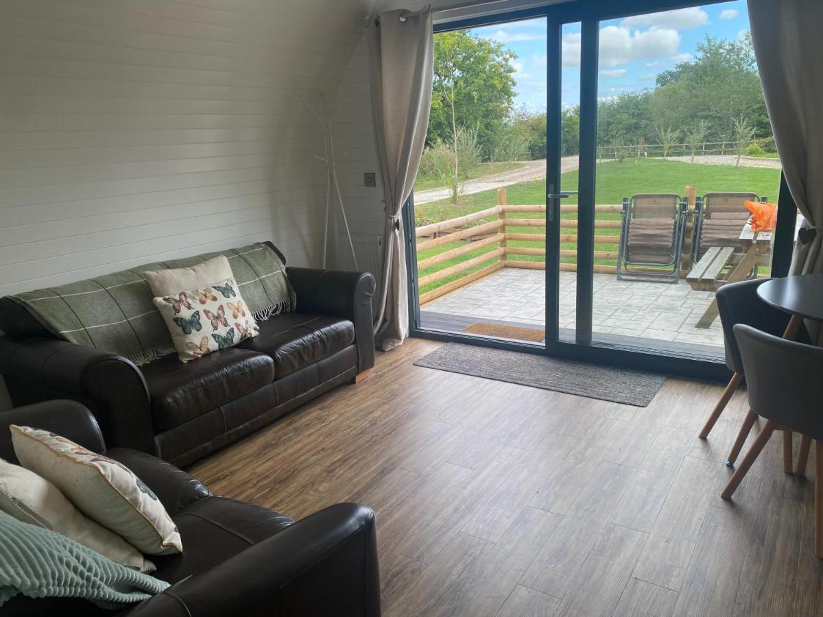 Beech Pod Cabin In Beautiful Surroundings Wrexham Esterno foto